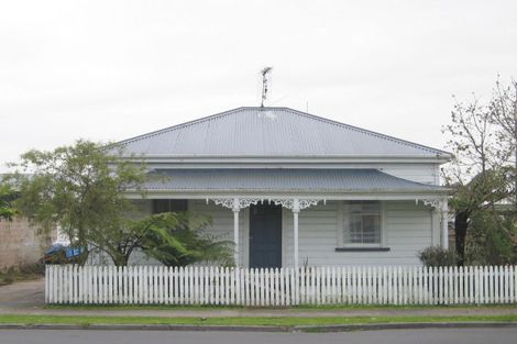 Photo of property in 6 Station Road, Paeroa, 3600