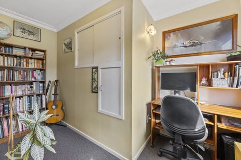 Photo of property in 487 Kaikorai Valley Road, Bradford, Dunedin, 9011