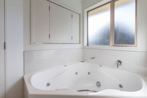 Photo of property in 12 Cameron Crescent, Rolleston, 7614