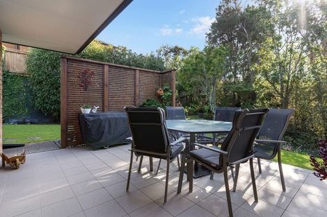 Photo of property in 11 Grovenor Drive, Orewa, 0931