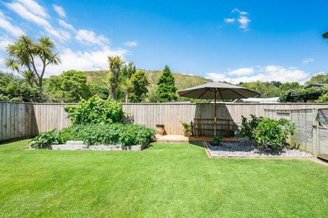 Photo of property in 56 Hinemoa Street, Paraparaumu, 5032