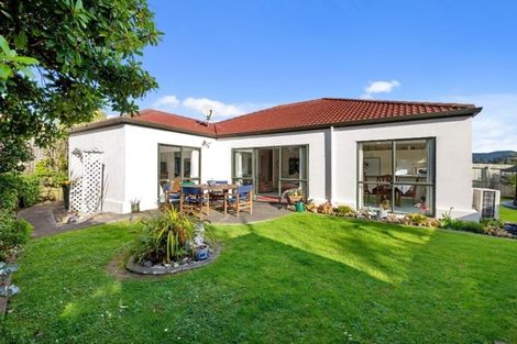 Photo of property in 9 Hercules Drive, Henderson, Auckland, 0612