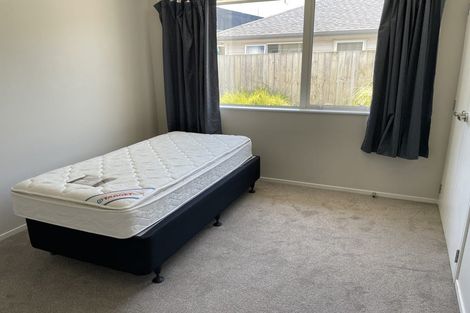 Photo of property in 23 Ahorangi Road, Silverdale, 0932