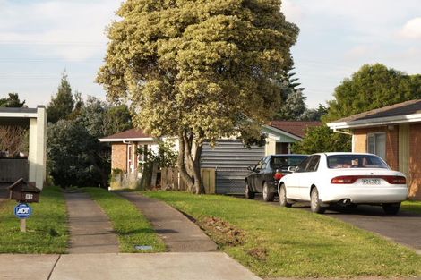 Photo of property in 82 Chelburn Crescent, Mangere East, Auckland, 2024