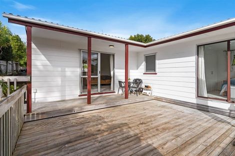 Photo of property in 114 Spinella Drive, Bayview, Auckland, 0629