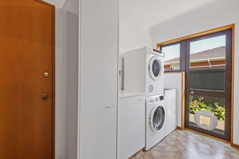 Photo of property in 1/14 Meadow Street, Papanui, Christchurch, 8052