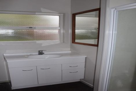 Photo of property in 12 Somme Crescent, Hillcrest, Hamilton, 3216