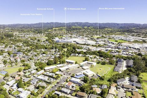 Photo of property in 19 Ribblesdale Road, Henderson, Auckland, 0612