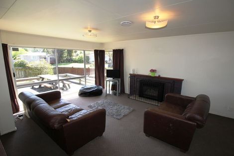 Photo of property in 90 Alison Street, Mangakakahi, Rotorua, 3015