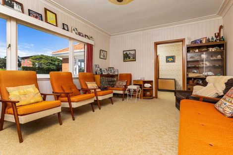 Photo of property in 39 Norman Road, Hauraki, Auckland, 0622