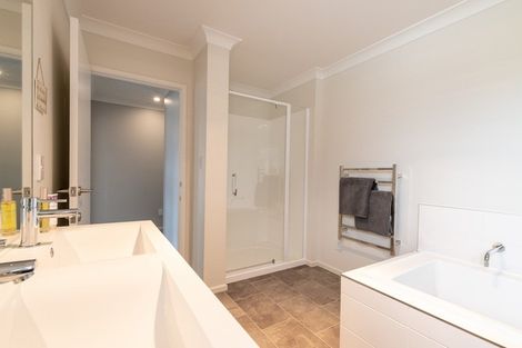 Photo of property in 34 Pengover Avenue, Leamington, Cambridge, 3432