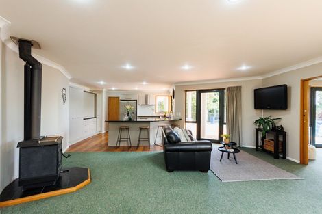 Photo of property in 80 Ngahere Park Road, Turitea, Palmerston North, 4472