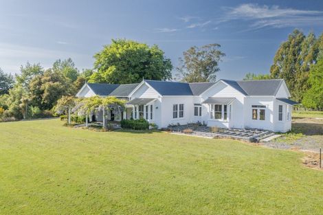 Photo of property in 724 Porangahau Road, Waipukurau, 4282