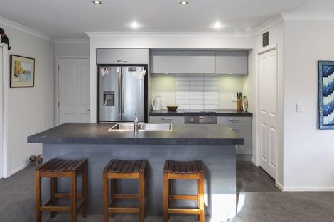 Photo of property in 14 Garforth Green, Halswell, Christchurch, 8025