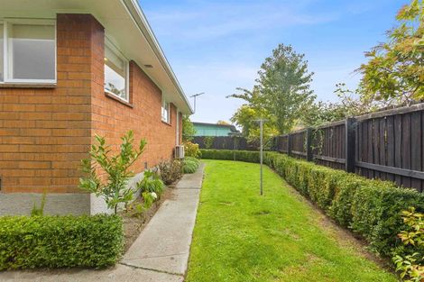 Photo of property in 2/1 Meadow Street, Papanui, Christchurch, 8052