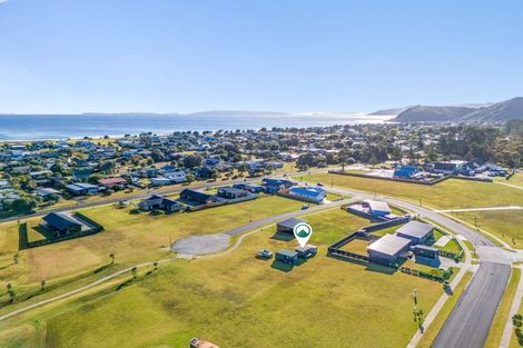 Photo of property in 7 Riria Way, Matarangi, 3592