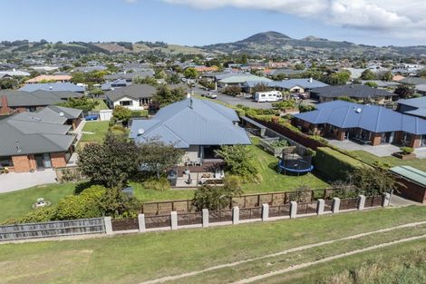 Photo of property in 10 Kintyre Place, Mosgiel, 9024