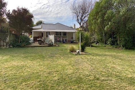 Photo of property in 92 Amberley Beach Road, Amberley, 7481