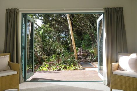 Photo of property in 8 Scoresby Street, Opua, 0200