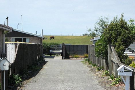 Photo of property in 69 Saint Heliers Crescent, Aranui, Christchurch, 8061