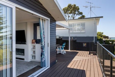 Photo of property in 95a Harbour View Road, Omokoroa, 3114