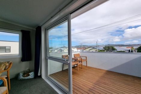 Photo of property in 74 Kauri Street, Miramar, Wellington, 6022