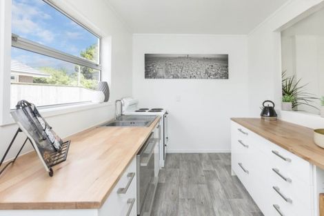 Photo of property in 9/46 King Street, Ebdentown, Upper Hutt, 5018