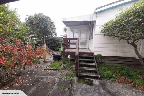 Photo of property in 28 Glynnbrooke Street, Te Atatu South, Auckland, 0610