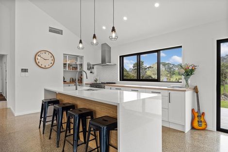 Photo of property in 114 Solan Drive, Waimauku, 0812