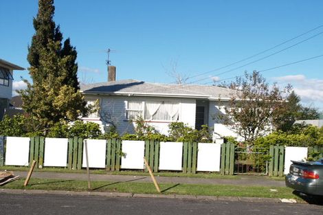 Photo of property in 6 Cheviot Street, Mangere East, Auckland, 2024