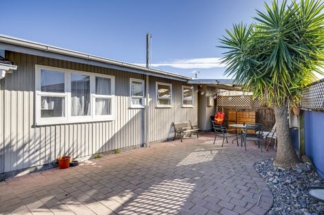 Photo of property in 35 Clarence Cox Crescent, Pirimai, Napier, 4112
