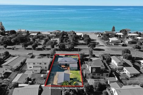 Photo of property in 266 Clifton Road, Te Awanga, 4102