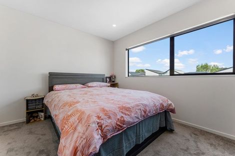 Photo of property in 37 Kairakau Street, Papakura, 2110