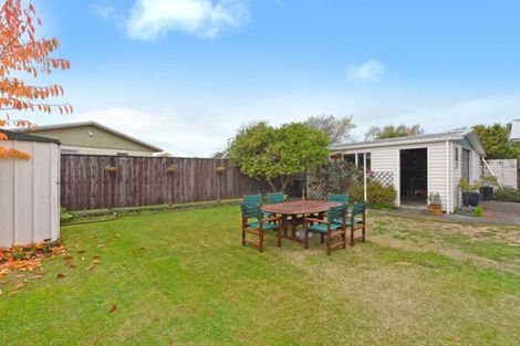Photo of property in 4 Denver Grove, Totara Park, Upper Hutt, 5018