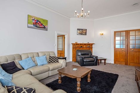 Photo of property in 11 Hurworth Place, College Estate, Whanganui, 4500
