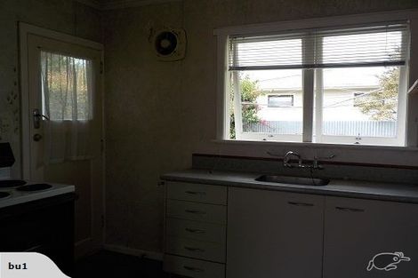 Photo of property in 47 Merton Crescent, Pirimai, Napier, 4112