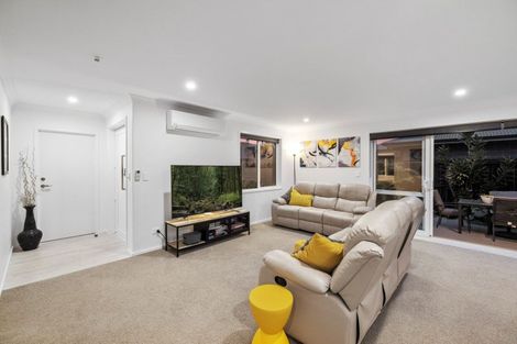 Photo of property in 28 Farrier Street, Papamoa, 3118