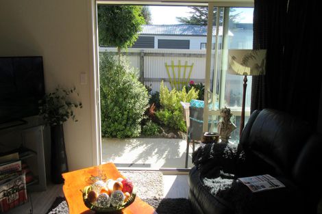 Photo of property in 6b Hayes Street, Waimate, 7924