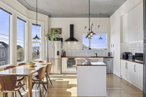 Photo of property in 73 Elm Row, Dunedin Central, Dunedin, 9016