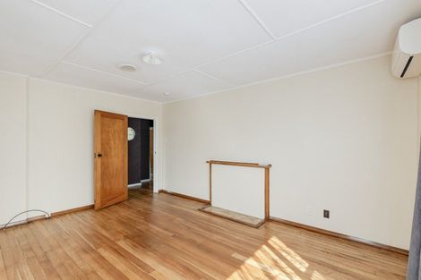 Photo of property in 55 Wrantage Street, Westown, New Plymouth, 4310