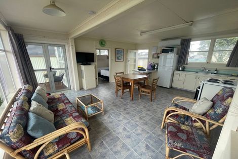 Photo of property in 91 Karewa Parade, Papamoa Beach, Papamoa, 3118