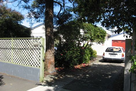 Photo of property in 2 Saint Ronans Avenue, Waterloo, Lower Hutt, 5011