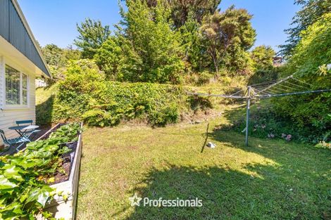 Photo of property in 8 Harlow Grove, Wainuiomata, Lower Hutt, 5014