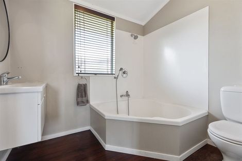 Photo of property in 27a Edgehill Place, Te Puke, 3119