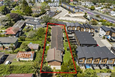 Photo of property in 3 Sturges Road, Henderson, Auckland, 0610