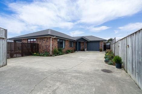 Photo of property in 34a Trafalgar Street, Levin, 5510