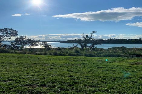 Photo of property in 59 Tahuna Minhinnick Drive, Glenbrook, 2681