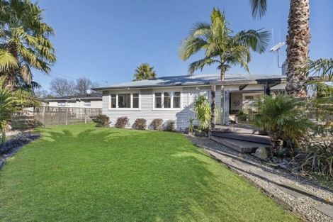 Photo of property in 17 Kingsway Crescent, Forest Lake, Hamilton, 3200