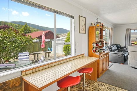 Photo of property in 2/8a Palm Avenue, Stoke, Nelson, 7011