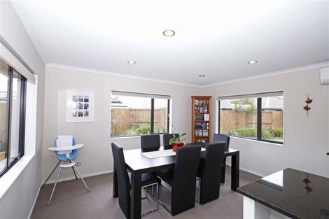 Photo of property in 10 Cole Thomas Place, Huntington, Hamilton, 3210